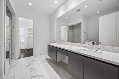 11104 Savannah Woods Lane, Houston, TX 77043 - Photo 21