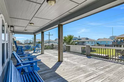 870 Gulfview Drive, Port Bolivar, TX 77650 - Photo 7