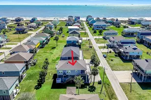 870 Gulfview Dr, Crystal Beach, TX 77650 - Photo 33