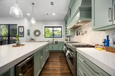 1906 Swift Boulevard, Houston, TX 77030 - Photo 13