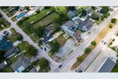 741 McDaniel Street, Houston, TX 77022 - Photo 23