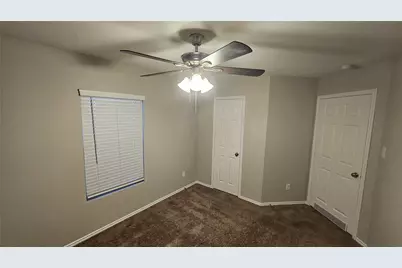 8131 Blooming Meadow Lane, Houston, TX 77016 - Photo 7
