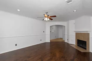 1727 Mickle Creek Dr, Houston, TX 77049 - Photo 11