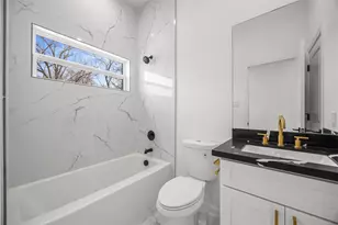 5110 Westover St, Houston, TX 77033 - Photo 13