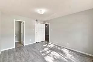 4023 Briarglen Dr, Dickinson, TX 77539 - Photo 11
