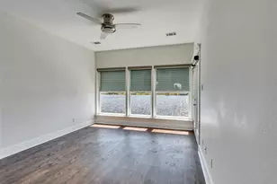 10509 Schaper Rd, Galveston, TX 77554 - Photo 25