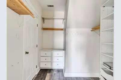 10509 Schaper Road, Galveston, TX 77554 - Photo 29