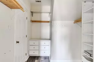 10509 Schaper Rd, Galveston, TX 77554 - Photo 29