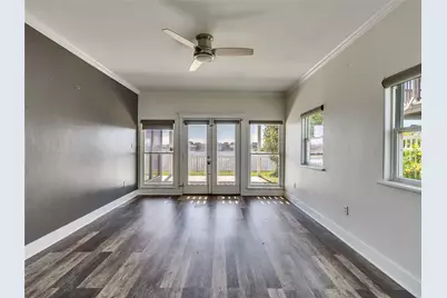 10509 Schaper Road, Galveston, TX 77554 - Photo 19