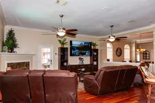 2308 Winecup Ln, League City, TX 77573 - Photo 13