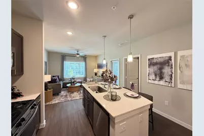 2102 Antoine Drive #A2, Houston, TX 77055 - Photo 3