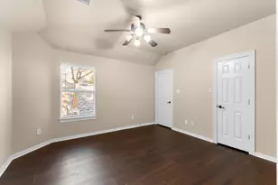 95 W Hullwood Cir, The Woodlands, TX 77389 - Photo 43