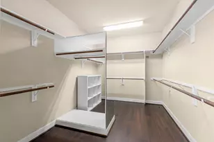 95 W Hullwood Cir, The Woodlands, TX 77389 - Photo 23