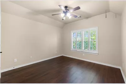 95 W Hullwood Circle, The Woodlands, TX 77389 - Photo 41