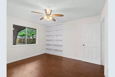 2001 Briar Lane, Richmond, TX 77469 - Photo 5