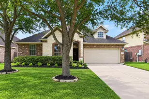 2203 Summit Pass Ln, League City, TX 77573 - Photo 1