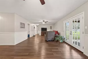 9525 Gene St, Needville, TX 77461 - Photo 11