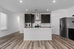 12234 City Rose Ct, Houston, TX 77047 - Photo 9