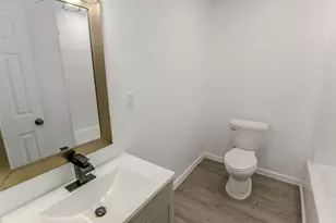 9210 St Lo Rd, Houston, TX 77033 - Photo 15