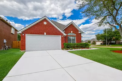 802 Childers Court, Stafford, TX 77477 - Photo 3