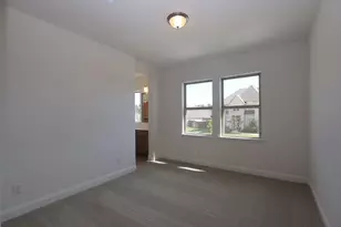 15944 Iris Mdw Dr, Conroe, TX 77302 - Photo 11