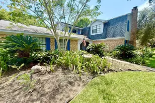 2316 Acacia St, League City, TX 77573 - Photo 3