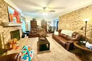 2316 Acacia St, League City, TX 77573 - Photo 7