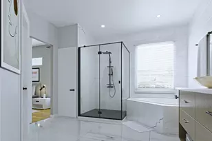 10934 Brookeshire Chase Ln, Houston, TX 77043 - Photo 9