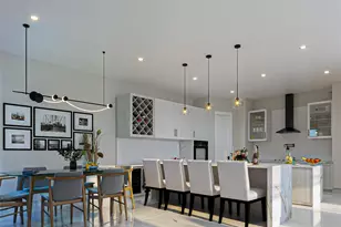 10934 Brookeshire Chase Ln, Houston, TX 77043 - Photo 5