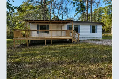 120 Acorn, Livingston, TX 77351 - Photo 1