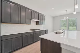 13613 Armstrong St, Conroe, TX 77303 - Photo 7