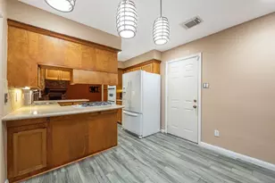 123 Ballantrae Ln, Houston, TX 77015 - Photo 13