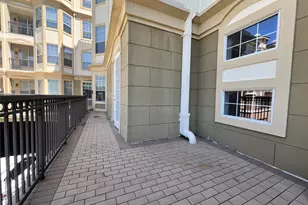7575 Kirby Dr, Houston, TX 77030 - Photo 13