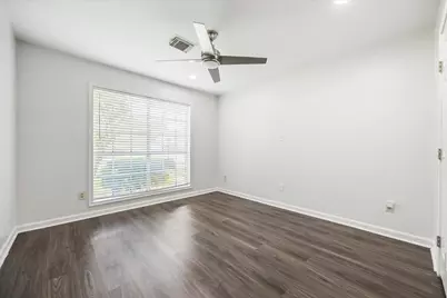 7614 Braesview Lane, Houston, TX 77071 - Photo 21