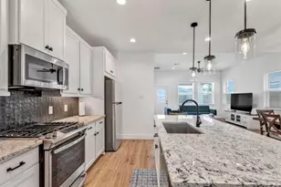 12693 Big Sagebrush Dr, Conroe, TX 77302 - Photo 5