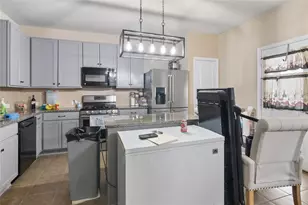321 Turquoise Trade Dr Dr N, La Marque, TX 77568 - Photo 13