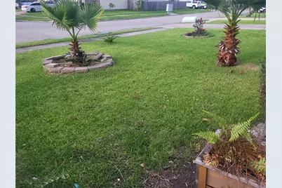 321 Turquoise Trade Dr Drive N, La Marque, TX 77568 - Photo 5