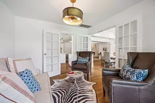 2503 Stoney Brook Dr, Houston, TX 77063 - Photo 7