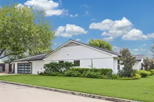 2503 Stoney Brook Dr, Houston, TX 77063 - Photo 41