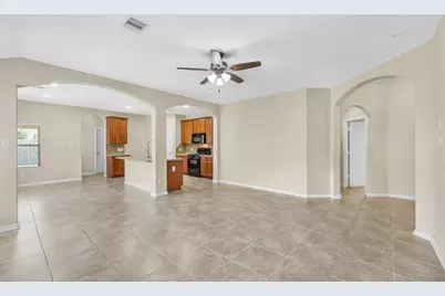 10910 Overland Trail Drive, Richmond, TX 77406 - Photo 9