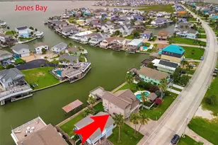 1302 Tiki Dr, Tiki Island, TX 77554 - Photo 31