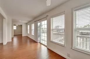 1302 Tiki Dr, Tiki Island, TX 77554 - Photo 3