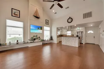 1302 Tiki Drive, Tiki Island, TX 77554 - Photo 11