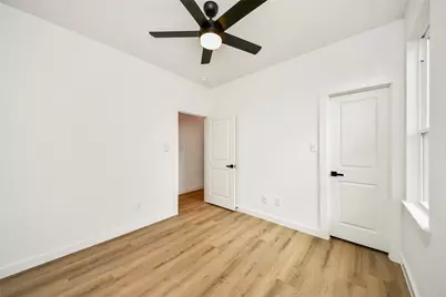 5201 Fairchild Street #B, Houston, TX 77028 - Photo 23