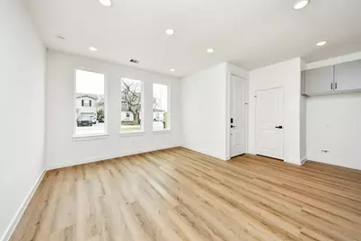 5201 Fairchild Street #B, Houston, TX 77028 - Photo 13