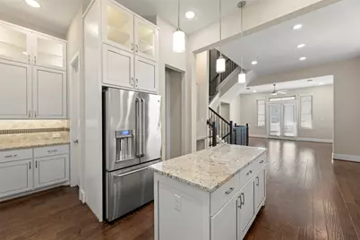 5469 Larkin Street Street, Houston, TX 77007 - Photo 5