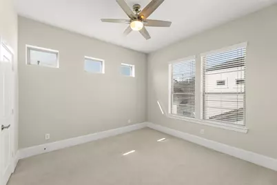 5469 Larkin Street Street, Houston, TX 77007 - Photo 27