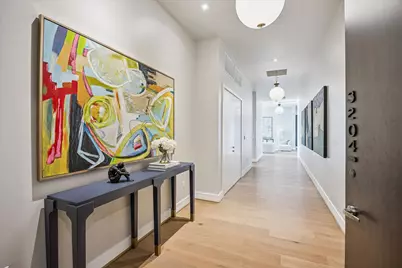 1711 Allen Parkway #3204, Houston, TX 77019 - Photo 1