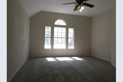 1237 Rocky Creek Drive, Pflugerville, TX 78660 - Photo 11