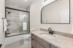 1012 Creswell Ln, Kerrville, TX 78028 - Photo 11